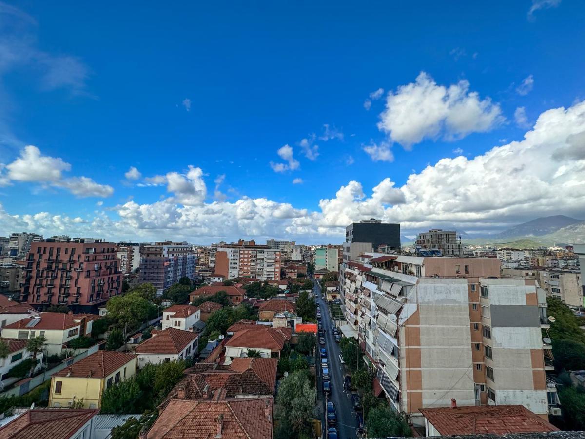 Balkan Rooftop Apartment ติรานา ภายนอก รูปภาพ